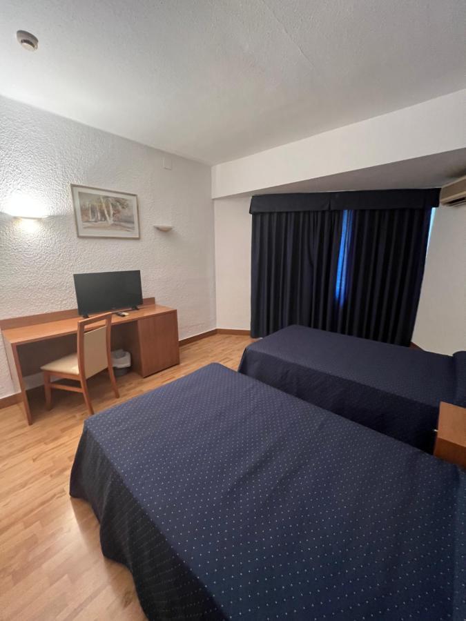 Hotel El Cisne Сарагоса Екстер'єр фото