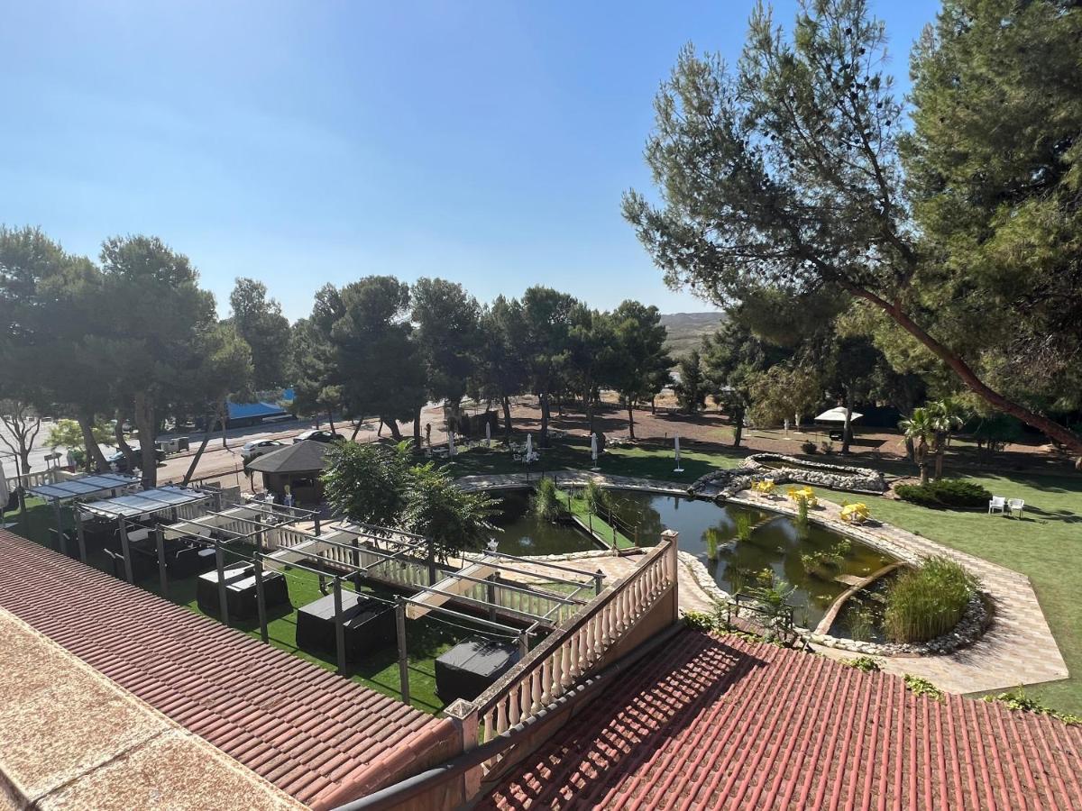 Hotel El Cisne Сарагоса Екстер'єр фото